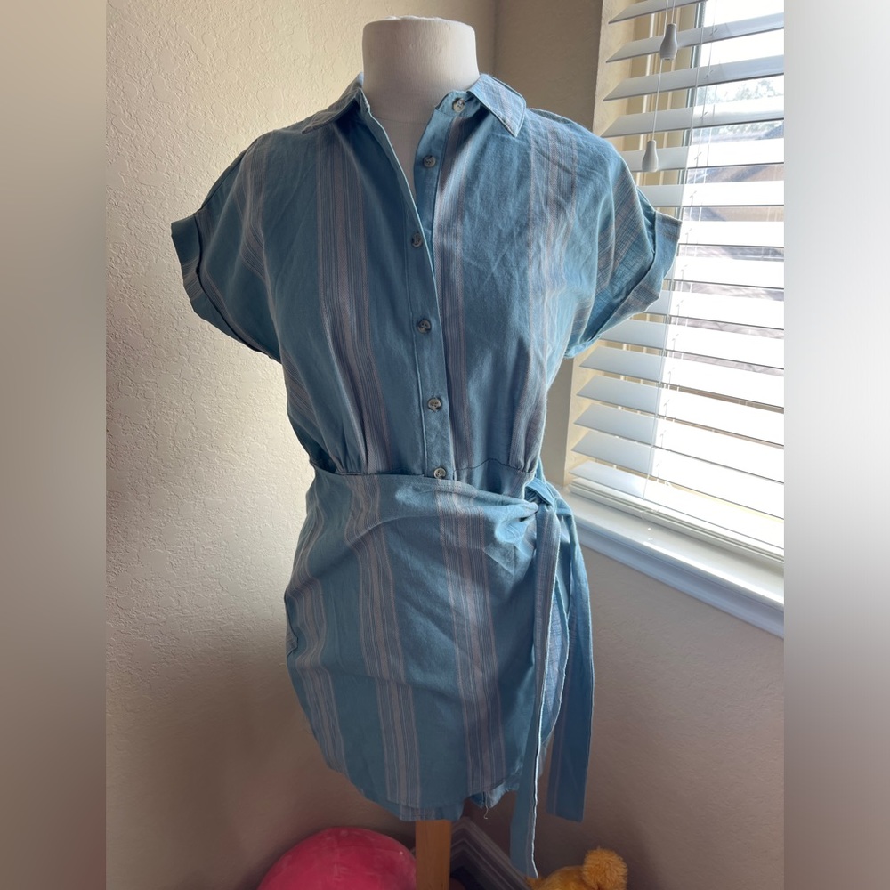 NWT Blupepper Dress Size Large